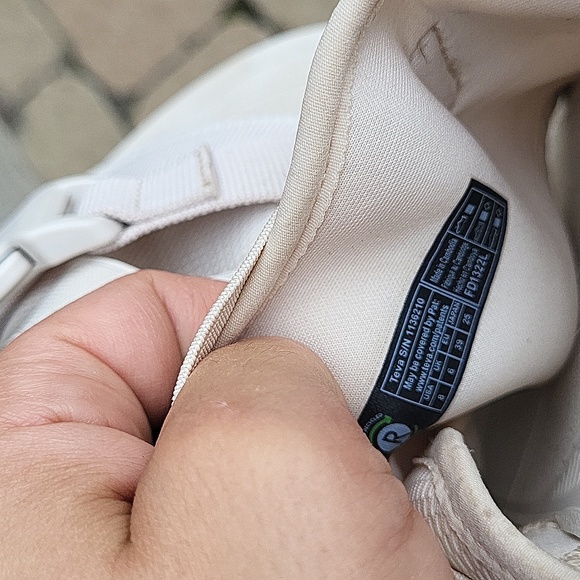 teva size 8 - Picture 2 of 2